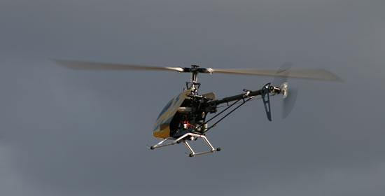 RC-Helikopter fliegen lernen bei heli-planet Helischule