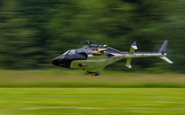 T-Rex-700 Helikopter fliegen in der Flugschule